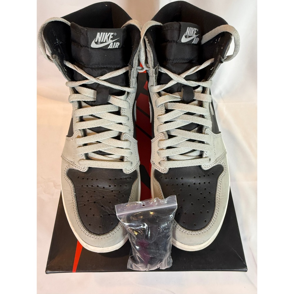 Nike Air Jordan 1 Retro High OG Shadow 2.0 Black Grey Mens Size 10 EUC with Box - Picture 6 of 9
